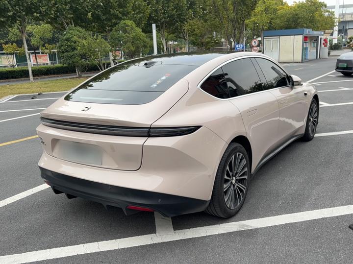 ET5 2022 75kWh photo 4