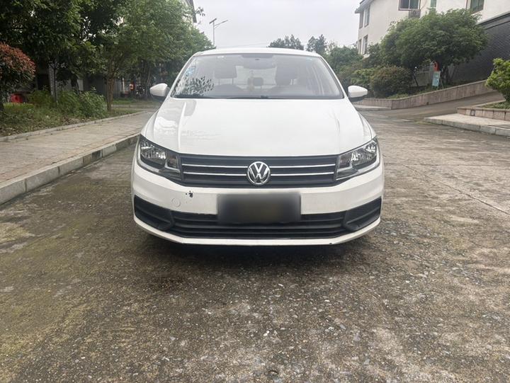 Santana 2017 1.6L AT photo 2