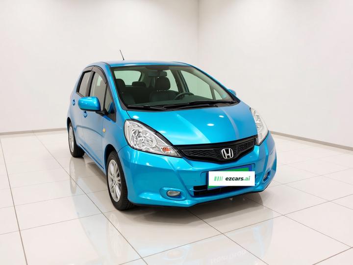 Fit 2011 1.3L MT Comfort photo 3