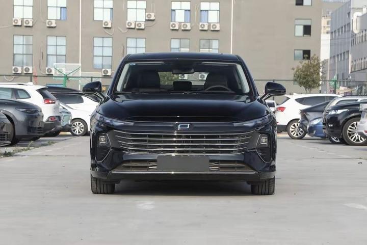 Bestune B70 2024 1.5T photo 2