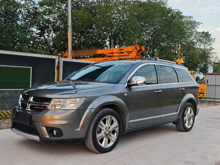 Dodge 2013 2.4L RWD