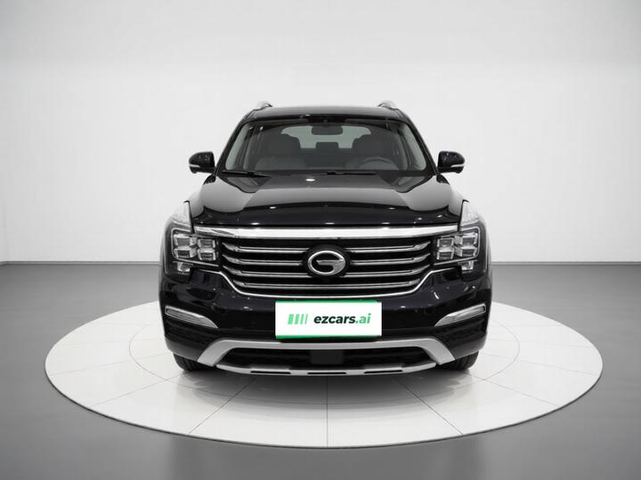 GAC Trumpchi GS8 2017 320T AWD Luxury Connected 7-Seater photo 2