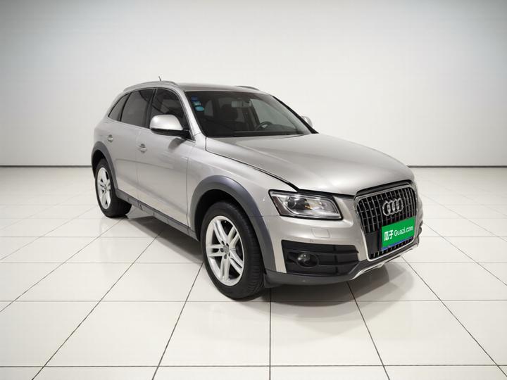 Q5 2017 Plus 40 TFSI Tech photo 3