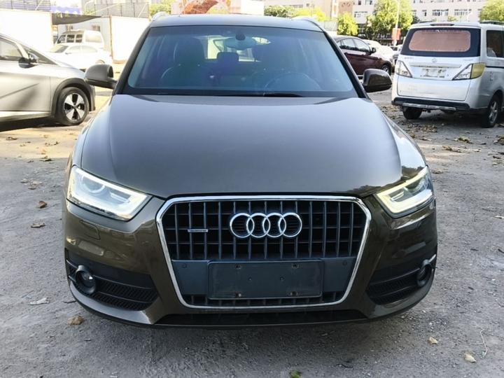 Q3 2015 35 TFSI quattro photo 2