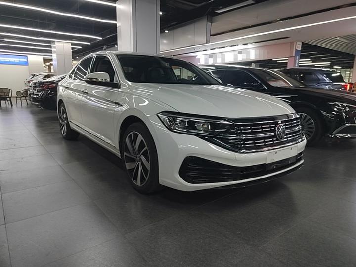 Sagitar 2023 300TSI DSG photo 3