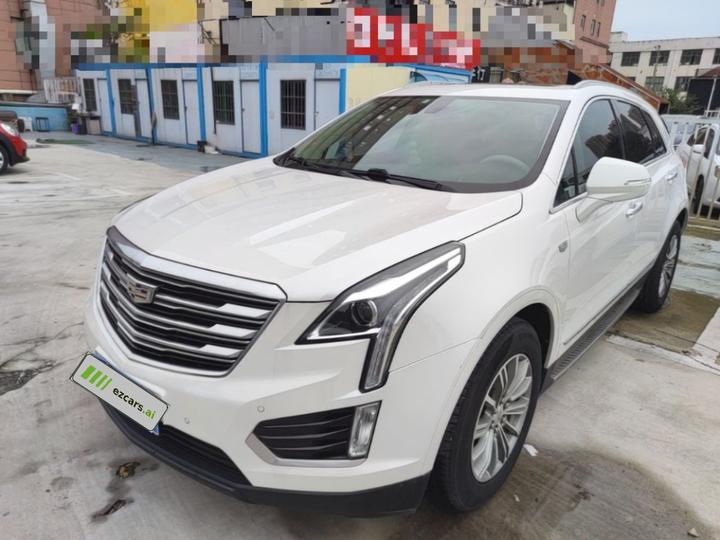XT5 2018 25T Luxury