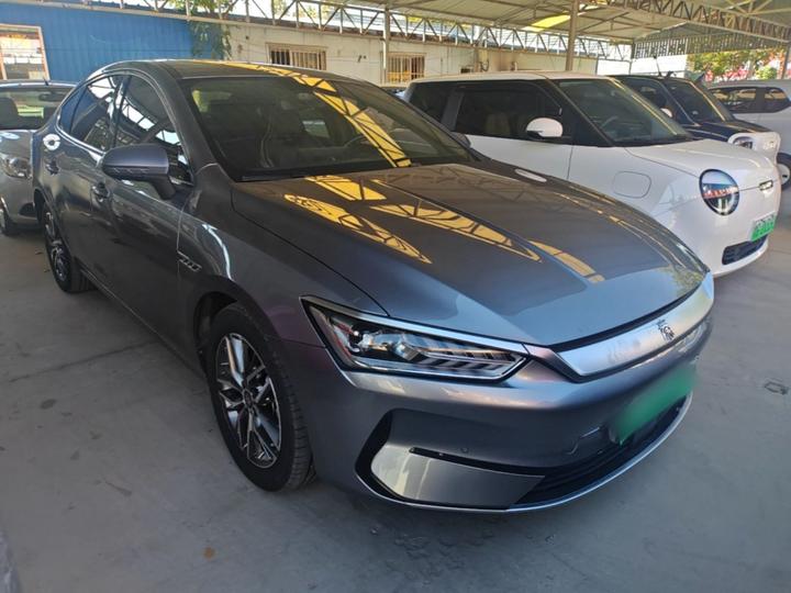 Qin PLUS 2021 EV 500KM Premium photo 3