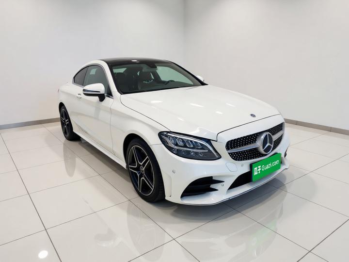 C-Class Imported 2020 C 260 Coupe photo 3