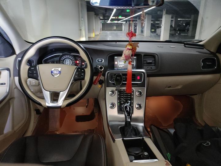 S60 2014 S60L 2.0T photo 5