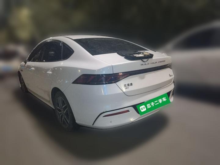 Qin PLUS 2021 EV 500KM Premium photo 4