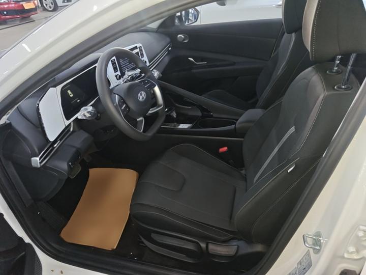Elantra 2023 1.5L CVT GLS Leading photo 6