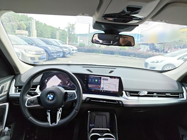 X1 2023 sDrive25Li M Sport Package photo 5