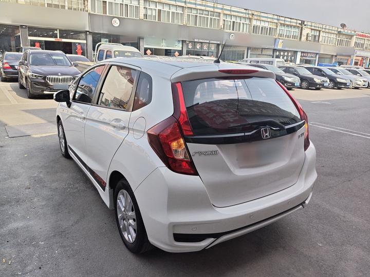 Fit 2018 1.5L CVT Comfort photo 4