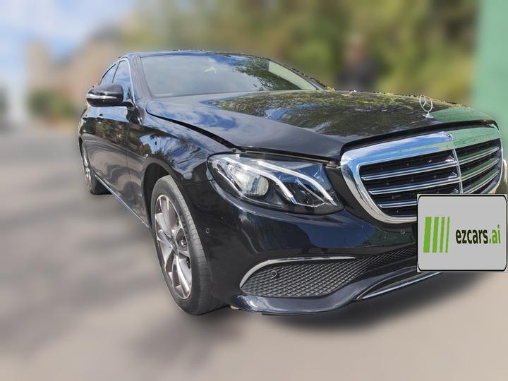 E-Class 2020 E 260 L photo 3