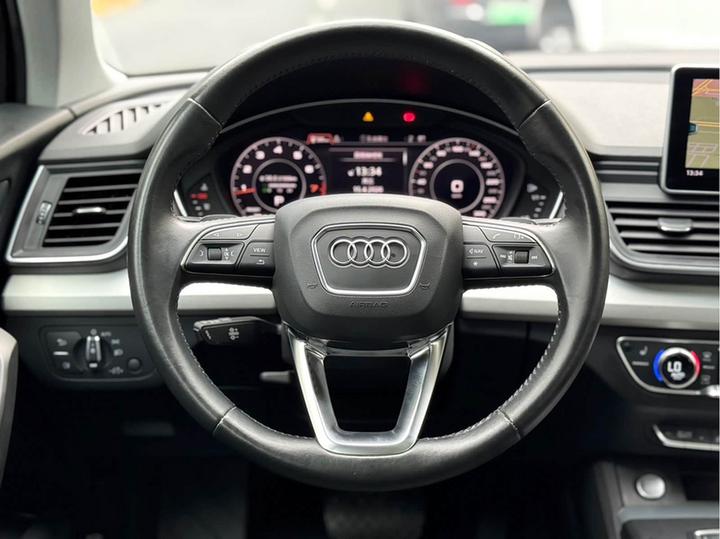 Q5L 2020 Facelift 40 TFSI Fashion photo 6