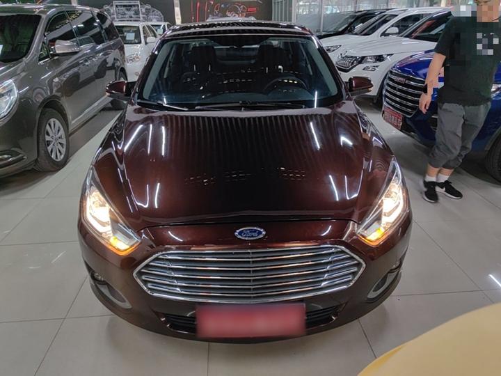 Escort 2019 Facelift 1.5L AT China VI photo 2