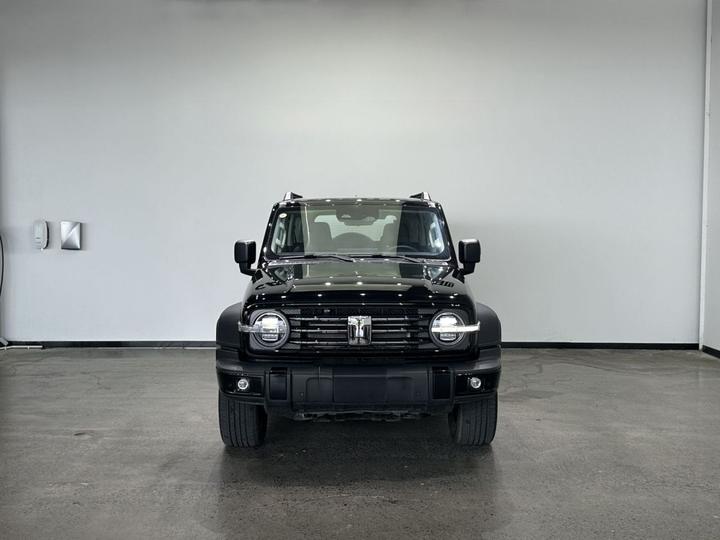300 EV 2025 Hi4-T 37.1kWh photo 3