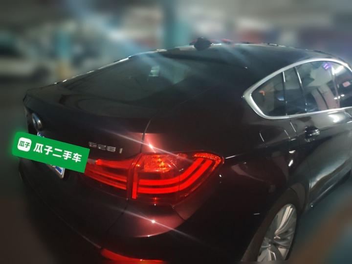5 SeriesGT 2015 528i Luxury photo 6