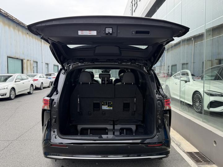 Sienna 2024 2.5L Hybrid Supreme photo 8