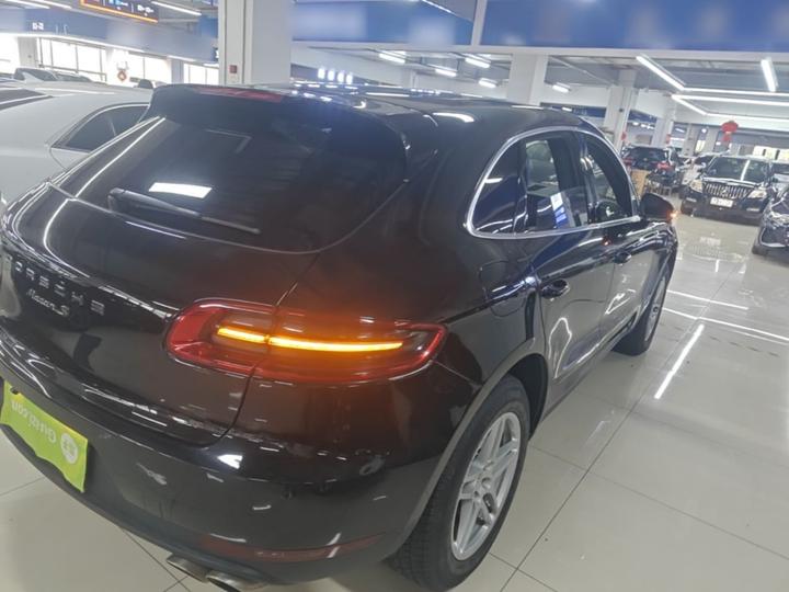 2017 Macan S 3.0T photo 4
