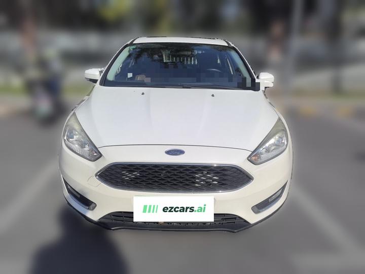 Focus 2015 Hatchback 1.6L AT photo 2
