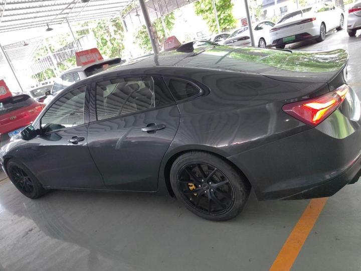 Malibu XL 2019 Redline 550T AT photo 3