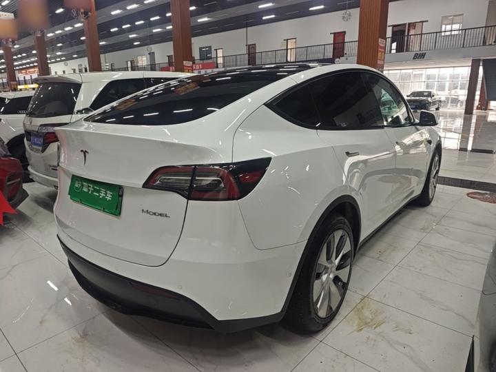 Model Y 2022 Facelift Long Range AWD photo 6