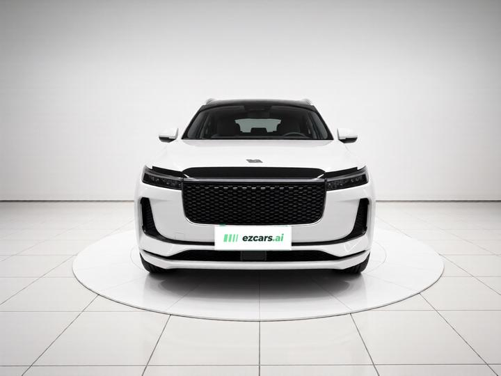 Li Auto ONE 2020 EREV 6-Seater photo 2