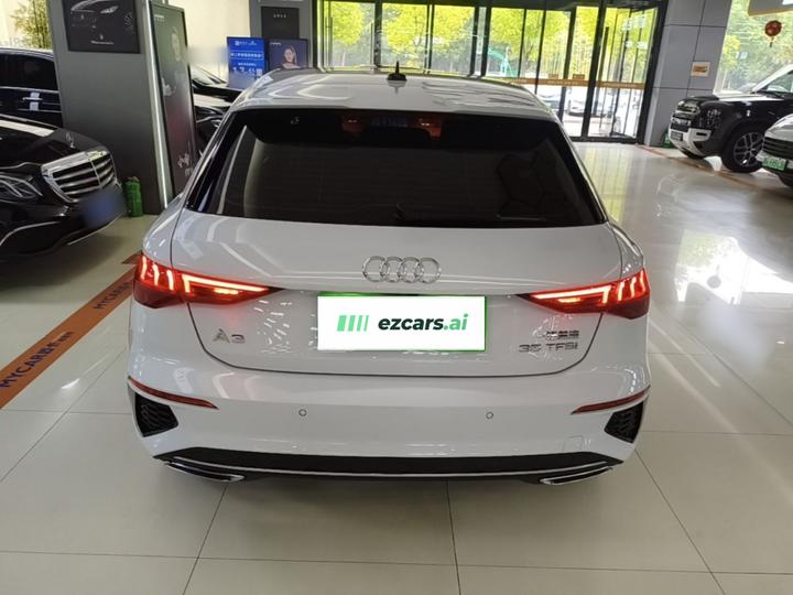A3 2024 Sportback 35 TFSI Fashion Sport photo 3