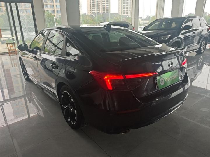 Civic 2022 240TURBO CVT photo 4