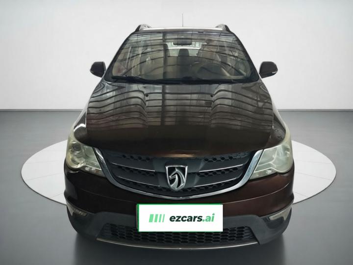 730 2014 1.5L MT Comfort 7-Seater photo 2