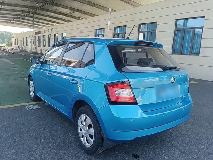 Fabia 2015 1.4L AT photo 4
