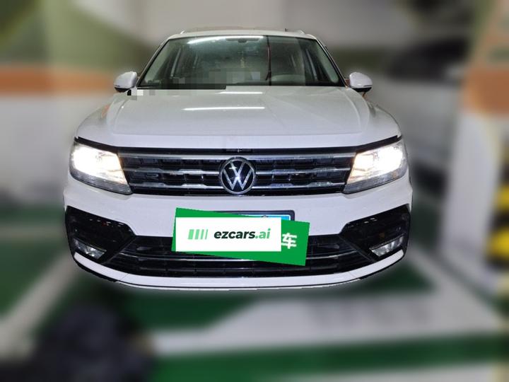 Tiguan L 2021 330TSI AT RWD R-Line photo 2