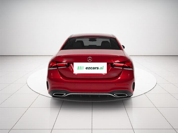 A-Class Mercedes-Benz A200L 1.3 5-Seater photo 5