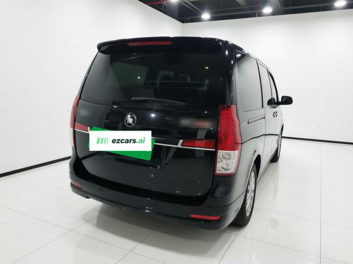 Lingzhi PLUS 2022 Wagon 2.0L MT Luxury 9-Seater photo 6