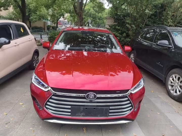 Qin Pro EV 2019 DM 1.5TI AT Connected Energetic China VI photo 2