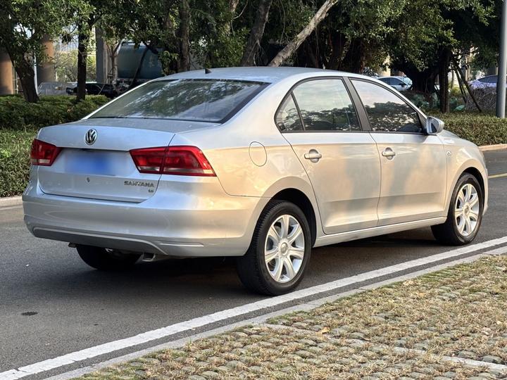 Santana 2015 1.6L AT photo 6