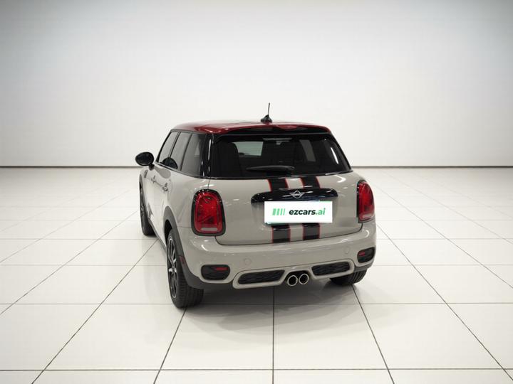 2019 2.0T COOPER S 5-Door photo 4