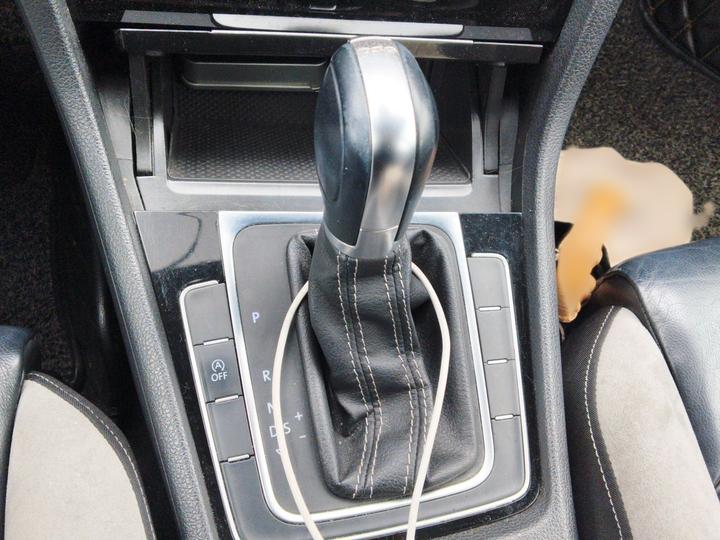 Golf 2016 1.4TSI AT R-Line photo 6