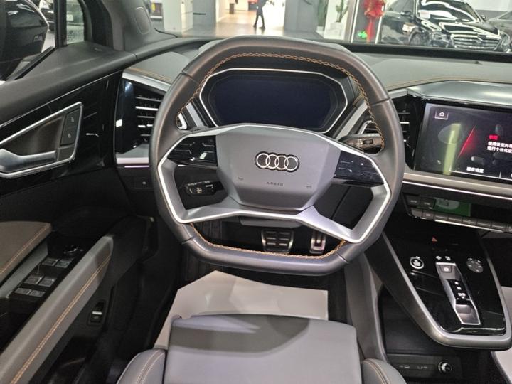 Q4 e-tron 2024 40 e-tron photo 6