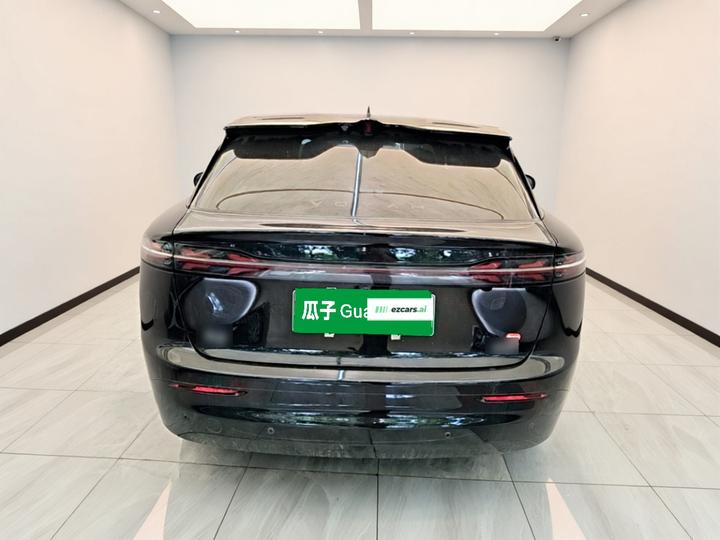 Voyah 2025 AWD Qiankun photo 5
