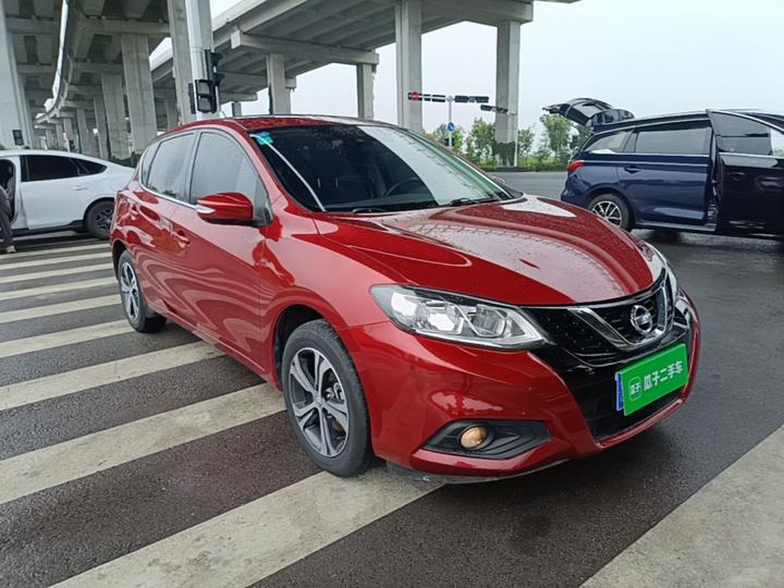 Tiida 2019 1.6L CVT China VI photo 3