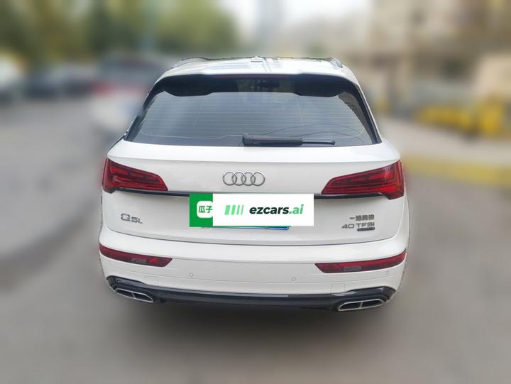 Q5L 2024 40 TFSI Luxury Dynamic photo 5