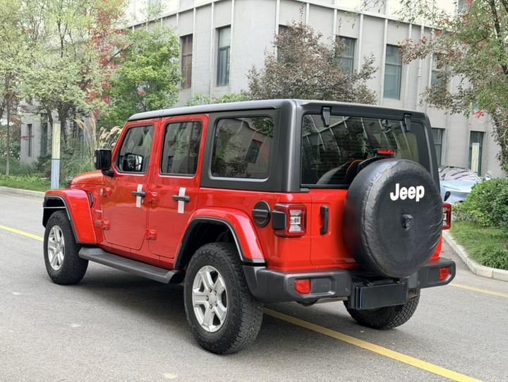 Wrangler 2021 2.0T 4-Door photo 4