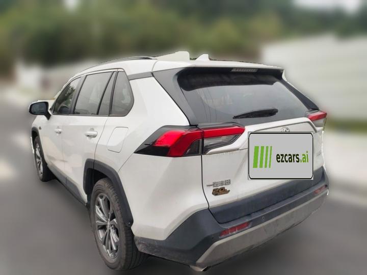RAV4 2023 2.0L CVT RWD Plus photo 4