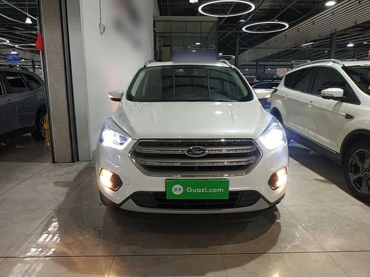 Kuga 2018 EcoBoost 245 AWD photo 2