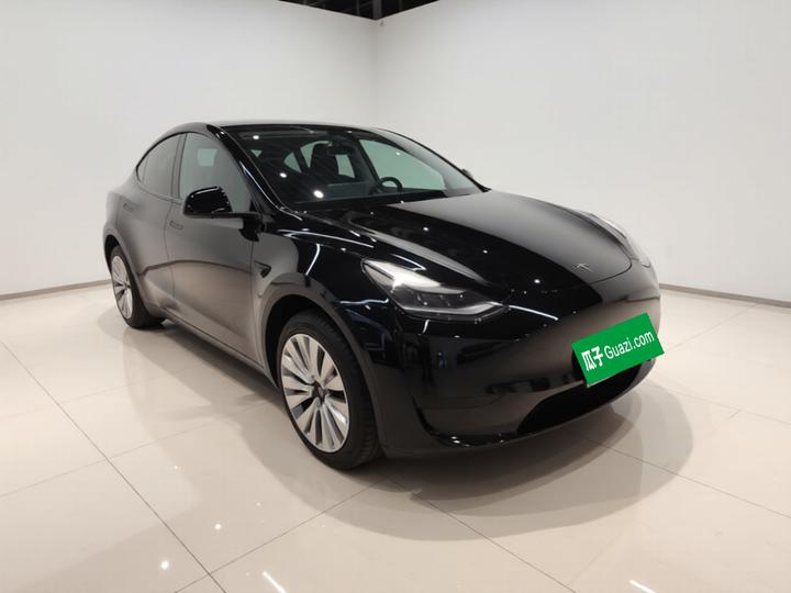 Model Y 2022 Facelift RWD photo 3