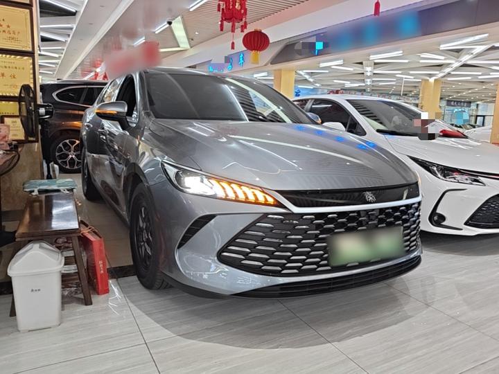 Qin PLUS 2025 DM-i ADAS 55KM Leading photo 3