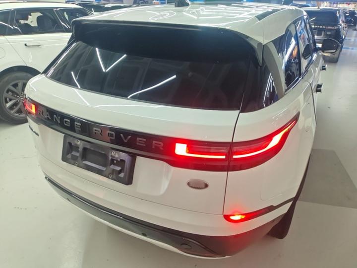 Range Rover Velar 2024 Dynamic SE photo 6