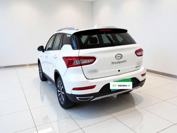GAC Trumpchi GS4 2016 235T MT Luxury photo 4